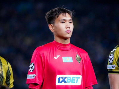 Қақпашы Шерхан Қалмырза есімінің кімнің құрметіне қойылғанына жауап берді