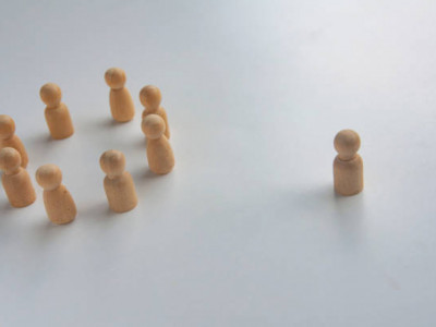 Алалау алауыздығы немесе эйблизм