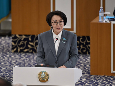 Конституцияның преамбуласын жаңарту елдің идеологиялық бағытын айқындайды – Үнзила Шапақ