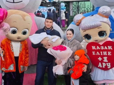 Әлем чемпионы Ризабек Айтмұқан әке атанды