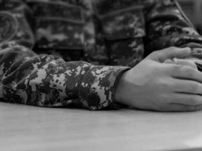 Қару ұстау кезінде жарақат алған: Жамбыл облысында сарбаз көз жұмды