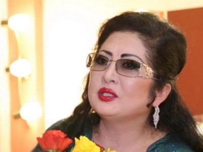 «Әпкеме хабарлапты»: Белгісіз біреу Мақпал Жүнісованы қорқытқан