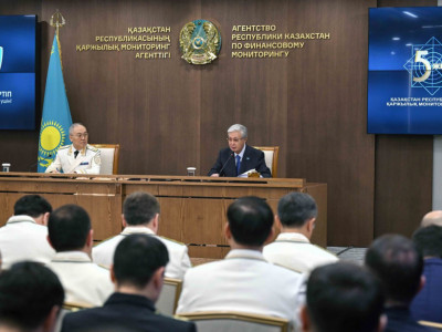 Президент Қаржылық мониторинг агенттігінде жиын өткізді