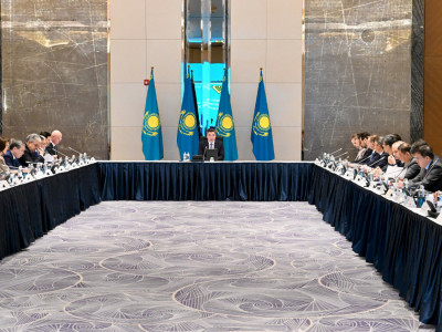 Олжас Бектенов Шетелдік инвесторлар кеңесінің аралық отырысын өткізді