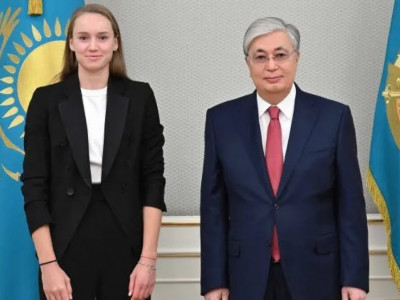 Тоқаев Елена Рыбакинаны жеңісімен құттықтады