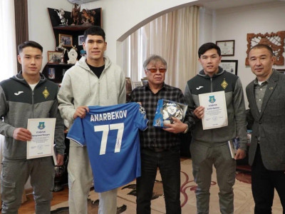 Темірлан Анарбеков пен Олжас Байбек ректор грантын иеленді