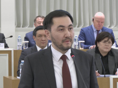 Конституция жобасын талқылау барысында көпшіліктің Ата заңға деген көзқарасы өзгеріп келе жатқаны байқалады – Жандос Шаймарданов