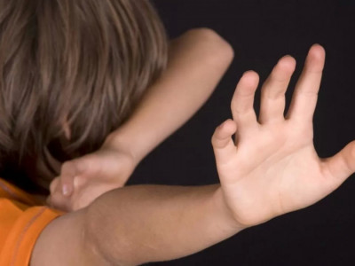 Талдықорғанда әкесі аяусыз ұрған баланың жағдайы белгілі болды