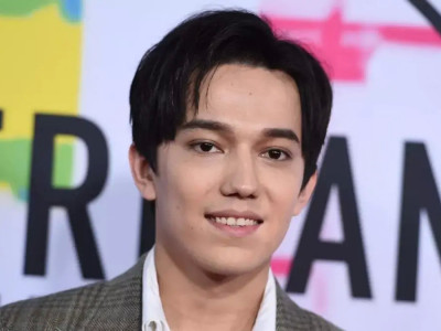 Латын Америкасы елдеріндегі жанкүйерлер Димаш Құдайбергеннің әнін қазақ тілінде орындады (ВИДЕО)