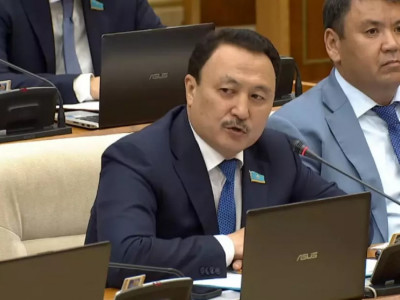 «Шығыс және қытай медицинасы» атауымен қызмет көрсететін орталықтарға шағымдар келіп жатыр – депутат