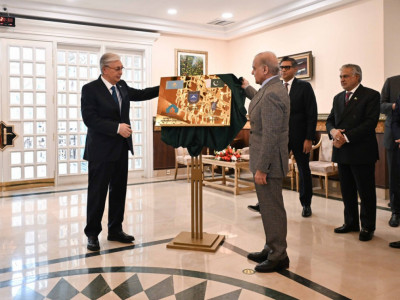 Қасым-Жомарт Тоқаев пен Шахбаз Шариф Исламабадта спорт кешенінің ашылу рәсіміне қатысты