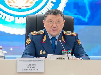 Ішкі істер министрі Шымкент полиция департаментін қатаң сынға алды