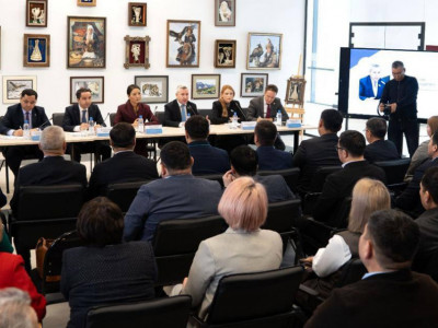 Қосшыда жаңа Конституция жобасы мен жүйелі реформалар талқыланды