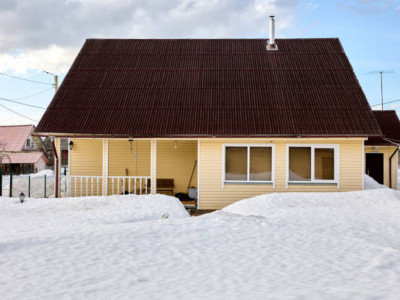 Ақтөбедегі тұрғын үйде бір әйел мен үш баланың мәйіті табылды