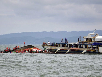 Филиппинде паром апатынан қаза тапқандар саны 51 адамға жетті