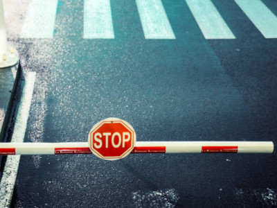 Екі өңірде ауа райына байланысты жол жабылды