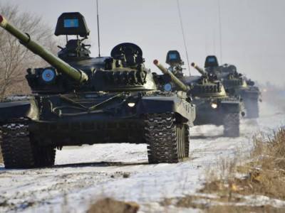 Оңтүстік аймақтарда әскери техника жүріп өтеді: Қорғаныс министрлігі ескерту жасады