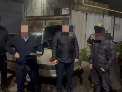 Шымкентте психотроптық заттарды өткізумен айналысқан күдікті ұсталды