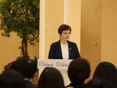 Жаңа Конституция әділетті әрі орнықты дамудың негізіне айналады