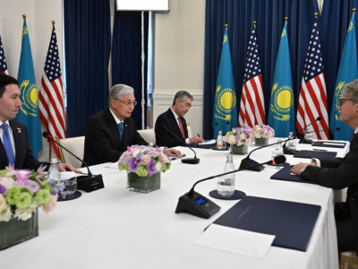 Қасым-Жомарт Тоқаев Ashmore Group компаниясының бас директоры Марк Кумбсты қабылдады