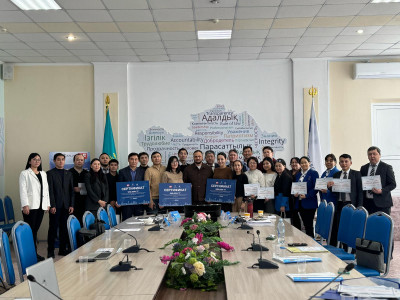 Колледж оқытушылары жасанды интеллект негіздерін тегін оқып шықты