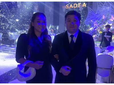 Тұрсынбек Қабатовтың жұбайымен түскен суреті желі қолданушыларын сүйсінтті