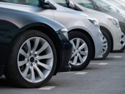 Шетелден әкелінген көліктер тәркіленуі мүмкін: мамандар көлік алушыларды сақ болуға шақырды