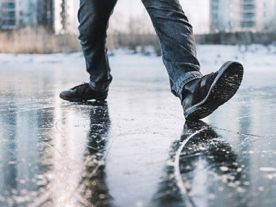 Өскеменде үш аптада мыңнан астам тұрғын көктайғақтан зардап шеккен