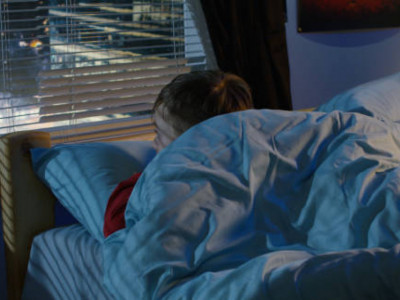 «Диагнозын таппай жатыр»: қызылордалық жеткіншек үш жылдан бері ұйықтай алмай жүр