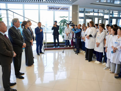 Оралда Жалпыұлттық коалиция мүшелері БҚО медицина қызметкерлерімен жаңа Конституция жобасын талқылады