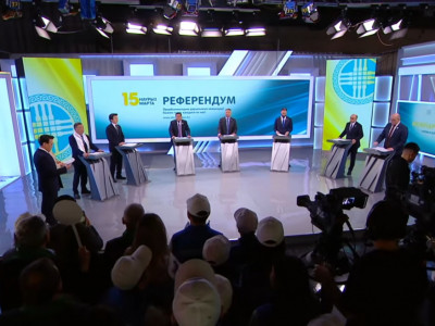 Жаңа Конституция жобасын талқылауға арналған партияаралық дебат жүріп жатыр