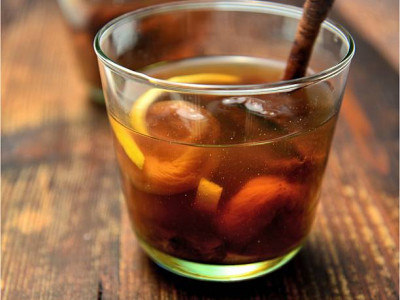 Алматыда дәмханадан жеткізілген сусынды ішкен ер адамның өңеші күйіп қалған