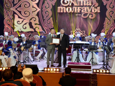 Президент Жамбыл Жабаевтың 180 жылдығына орай өткен кешке құттықтау хат жолдады