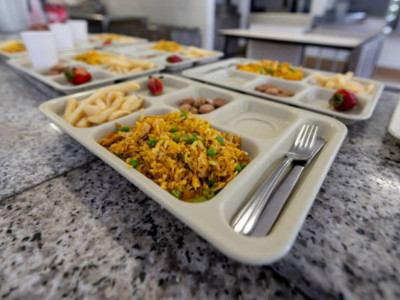 11 млн теңге: Жамбылда мектеп асханаларын жалға алған кәсіпкер коммуналдық төлем төлемеген