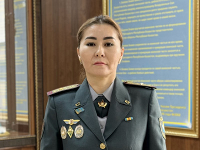 Көктем келбетті офицер