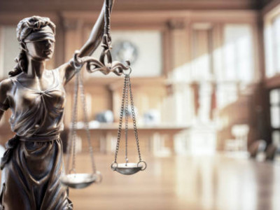 Семейде Үндістаннан келген студенттерді қорлаған жасөспірім сотталды