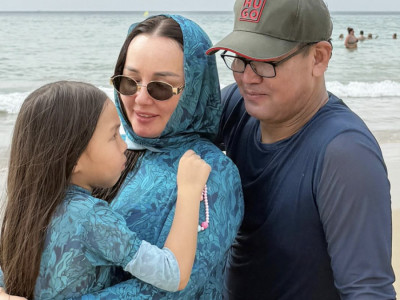 “Халықтан үлкен емеспіз”: Жазира Байырбекова Қазақстанға ұша алмай жүргендердің көптігін жазды