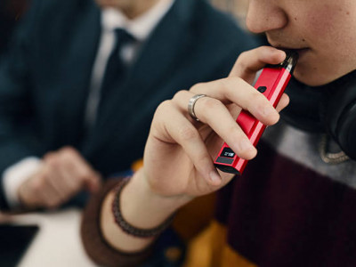 Абай облысында вейптерді заңсыз сатқандарға үкім шықты