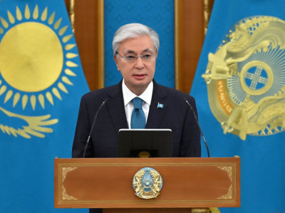 Тоқаев 8 наурызбен құттықтады: «Әйел – тіршіліктің тірегі, берекенің бастауы»