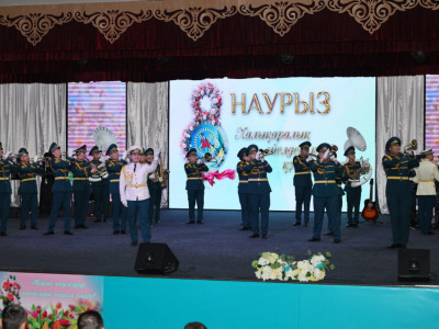 Ұлттық ұланда 8 наурыз мерекесіне арналған салтанатты шара өтті
