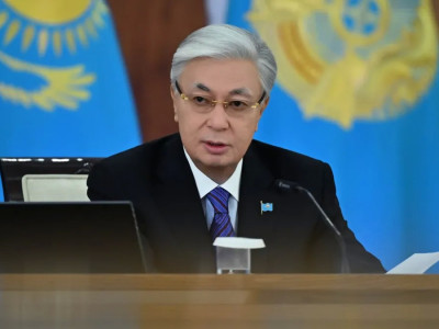 Мемлекет басшысы Иранның көрші елдерге шабуылдан бас тарту шешімін құптайды