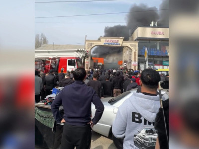 Шымкентте автокөлік жөндеу ғимаратынан өрт шықты