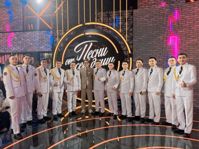Ұлттық ұланның ерлер хоры Мәскеудегі бағдарламада өнер көрсетті