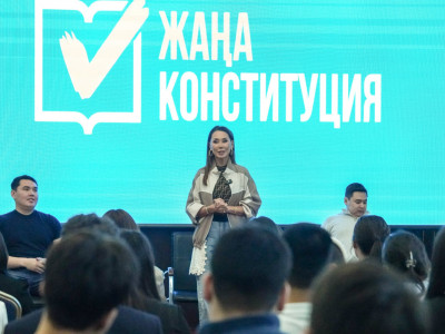 Динара Сәтжан астаналық жастарды референдумға белсенді қатысуға шақырды