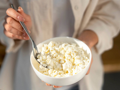 Күн сайын сүзбе жеу ағзаға қалай әсер етеді?