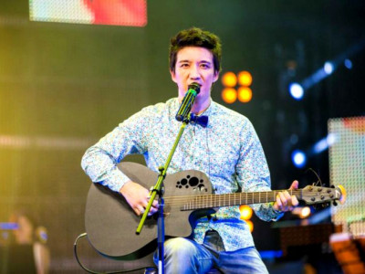 “Керемет әсер алдық”: Айқын Төлепберген астаналық тыңдармандарына ұмытылмас кеш сыйлады