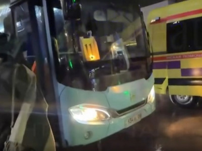 Таразда жолаушы автобус жүргізушісіне пышақ жарақатын салды