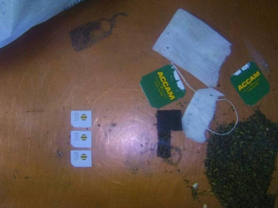 Павлодарда шайдың ішіне SIM-карта салып, абақтыға кіргізбек болған адам ұсталды