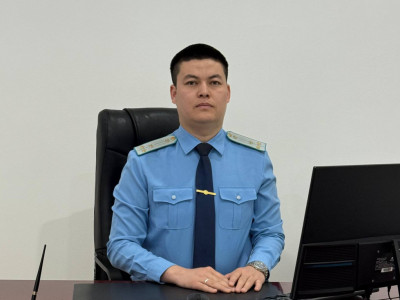 Оралдық прокурор екі қылмыскерді қарусыздандырды