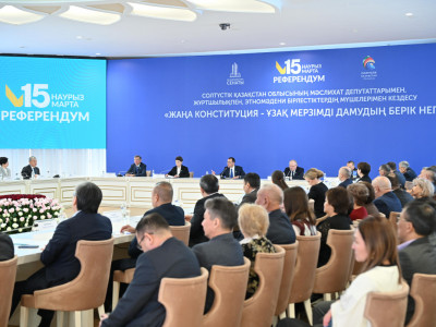 Мәулен Әшімбаев: Жаңа Конституция – жаһандық тұрақсыздық жағдайында еліміздің серпінді дамуына жасалған маңызды қадам